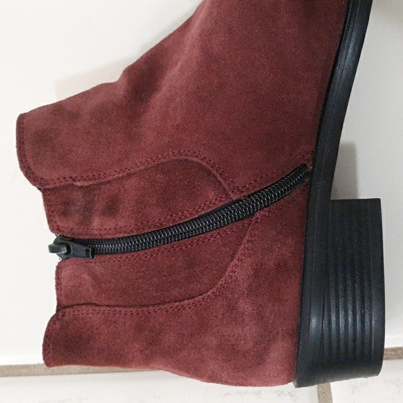 Burgundy ankle boots - Picture 3 of 11